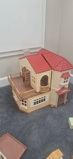 Sylvanian Family House & Accessories