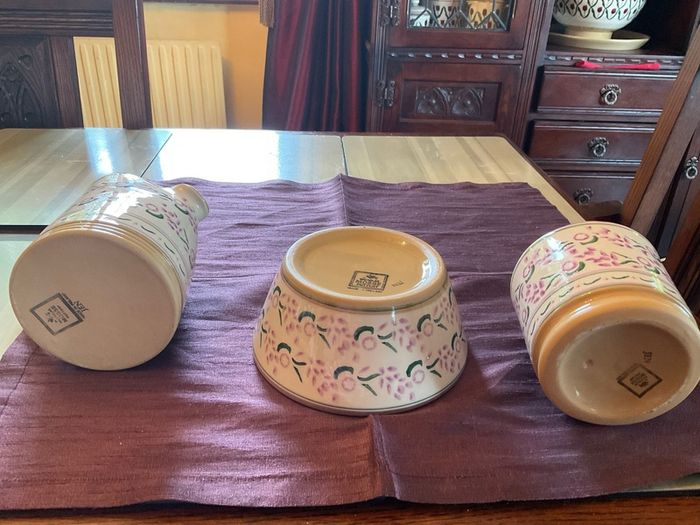 Nicholas Mosse New Lavender breakfast set , a 6 inch diameter bowl, cylinder jug and large mug