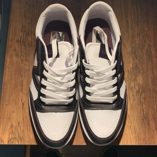 Vans Lowland