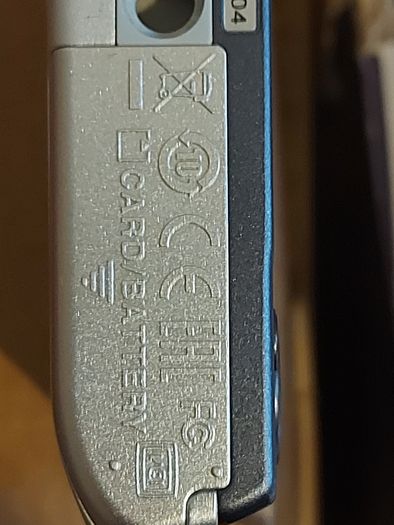 Nikon Coolpix S3600, 8 x wide Zoom, 20.1 Megapixels,  working great, battery is charged but does not come with charger, no memory card, very good condition