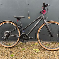 Raleigh Strada girls bike. Unused. As new.