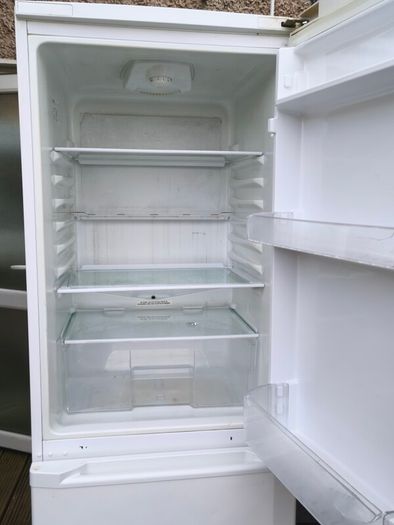 beko fridge freezer works perfectly