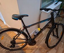 Kellys Cliff 10 Hybrid Bike Excellent Condition Ready to Ride