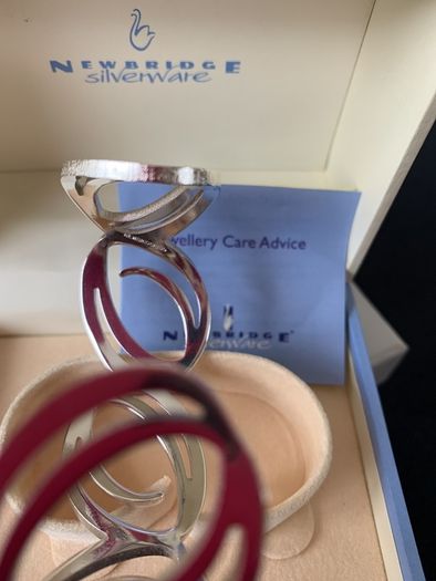 silver NEWBRIDGE bangle