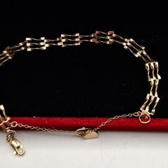gold bracelet