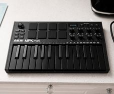 AKAI mpk mini professional keyboard