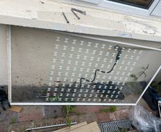 Shower screen