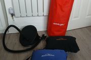 Waterproof dry bag + pump + 2 x camping cushions 10e for the lot