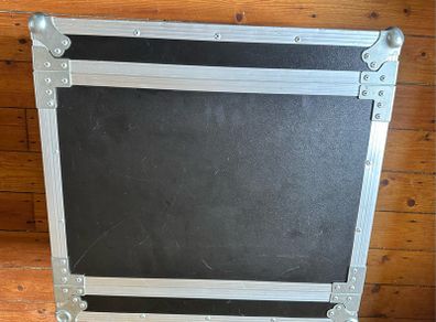 Flight Case 19" 4U Shockproof Flightcase warehouse