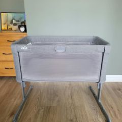 Joie Roomie Glide cot co-sleeper