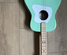 Kids Guitar Loog pro acoustic green