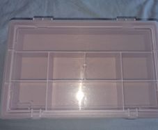 Wham Organiser Box With Removable 8 Compartment Tray - Colour - Blush Pink - Approx Size - 29cm x 19cm x 11.5cm - RRP - 18.99