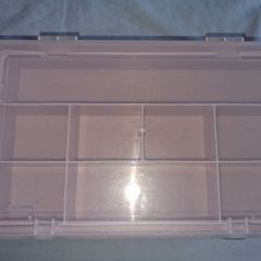 Wham Organiser Box With Removable 8 Compartment Tray - Colour - Blush Pink - Approx Size - 29cm x 19cm x 11.5cm - RRP - 18.99