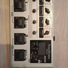 Korg AX1500G guitar pedal board