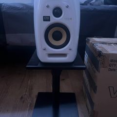 KRK vxt 4
