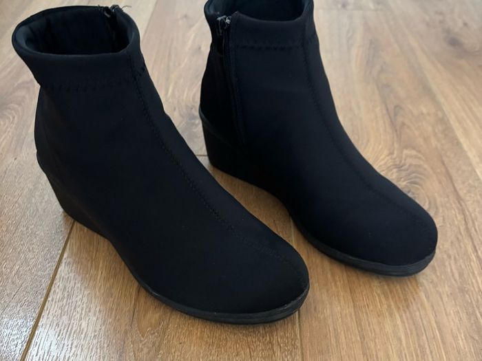 Black Wedge Ankle Boots Size 5