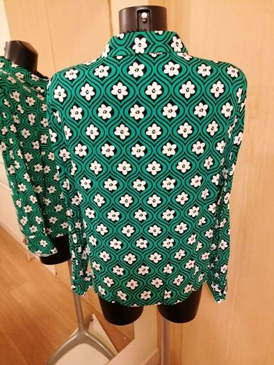 Women's Blouse NWOT SIZE 16