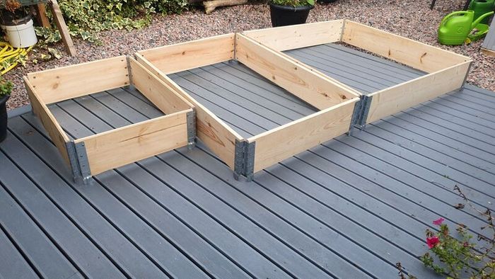 Large Raised bed planter pallet collars