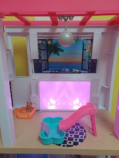 barbie dream house with accessories