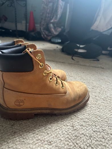 Timberlands size 5