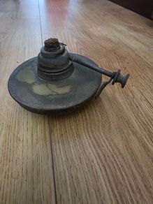 Vintage Jeweleres Lamp