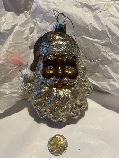 8 glass Christmas Tree decorations