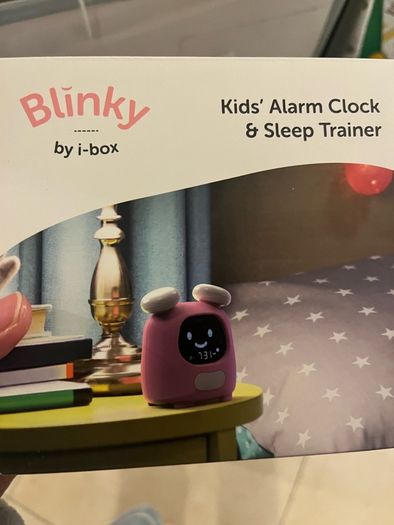 Kids alarm clock sleep trainer