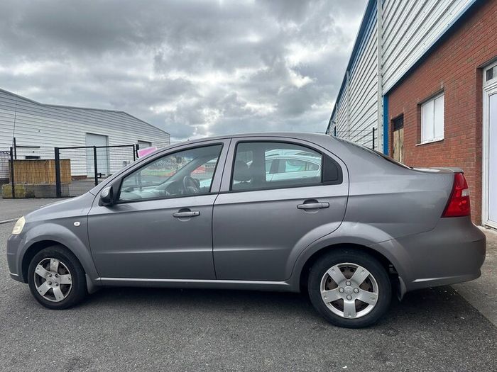 Chevrolet Aveo LS