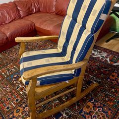 Solid wood rocking chair