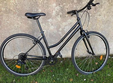 Decathlon B'Twin Riverside 120 Step-Through Hybrid