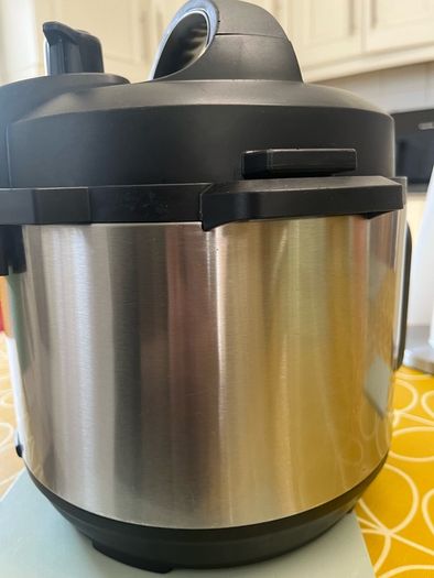 Instant Pot pressure cooker