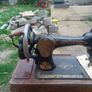 2sewing machines reduced Image 2