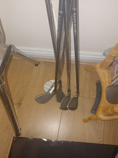 pitch and putt clubs