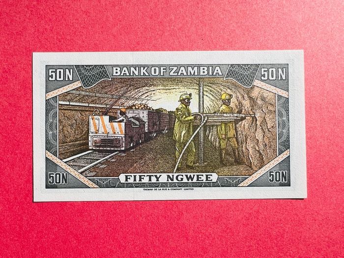 Zambia  50 Ngwee  1973  Pick 9 Rare  ( Uncirculated )