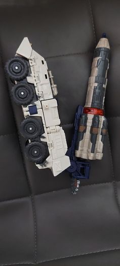 Transformer / toy