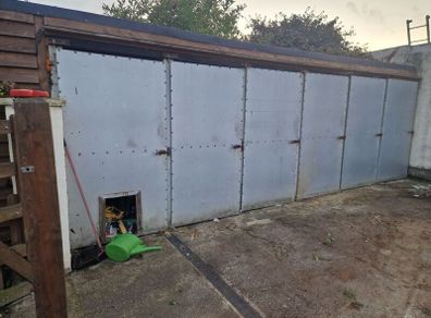 6 Steel shed doors