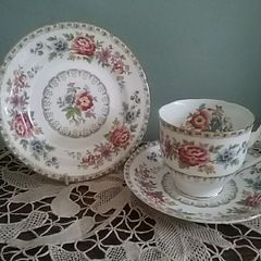 Eight sets A.B.J. Grafton China "Malvern" Trio's