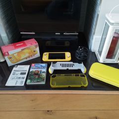 Nintendo Switch Lite Yellow Minecraft 3 Cases  Box  Excellent Condition