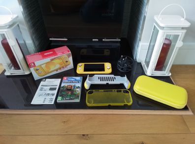Nintendo Switch Lite Yellow Minecraft 3 Cases  Box  Excellent Condition