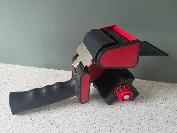 Tape Dispenser