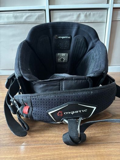 Mystic Kitesurfing / Windsurfing Waist Harness - Size L