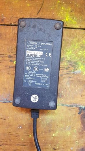 Ac Adapter Hypercom Snp-ko39-h 24v, 1a, 24w