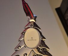 Newbridge Silver Christmas Tree Frame Decoration, New, Stored