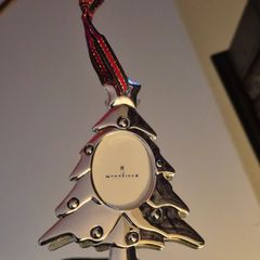 Newbridge Silver Christmas Tree Frame Decoration, New, Stored