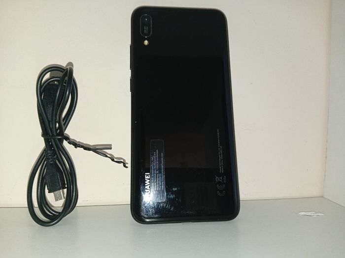 Huawei Y6 2019 Black TESCO 32GB 6.09" 13MP MRD-LX1 Dual SIM Android Smartphone E/C