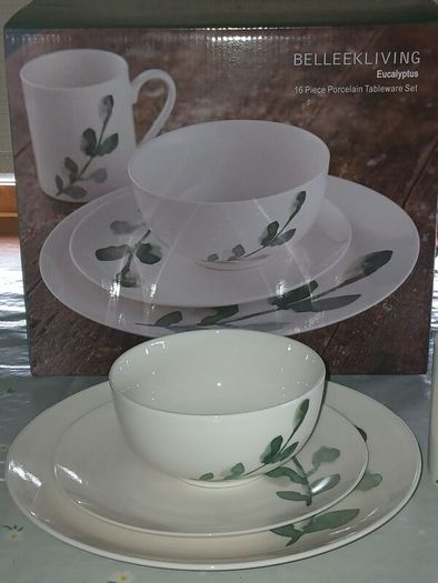 Tableware Set