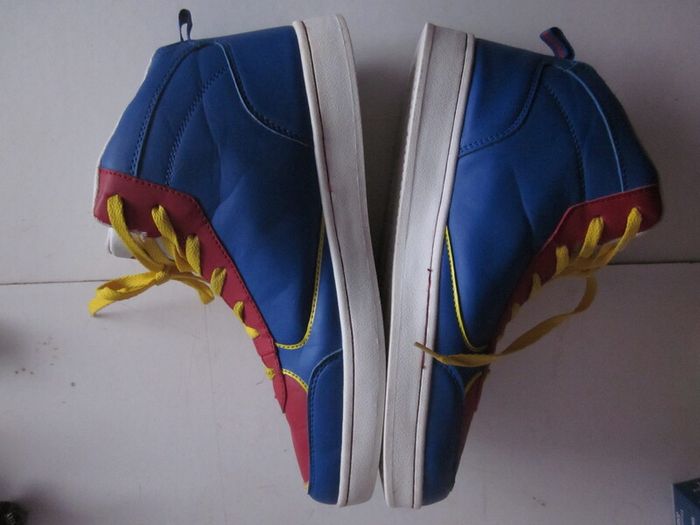 Superman High Top Trainers S.9