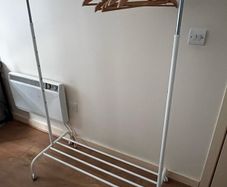 Cloth rack