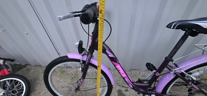 Girls bike