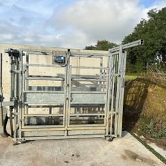 ONeills Mobile weighing crate